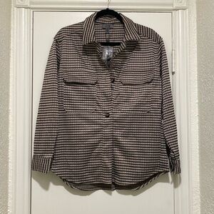 One by Chapter One Light Weight Shacket